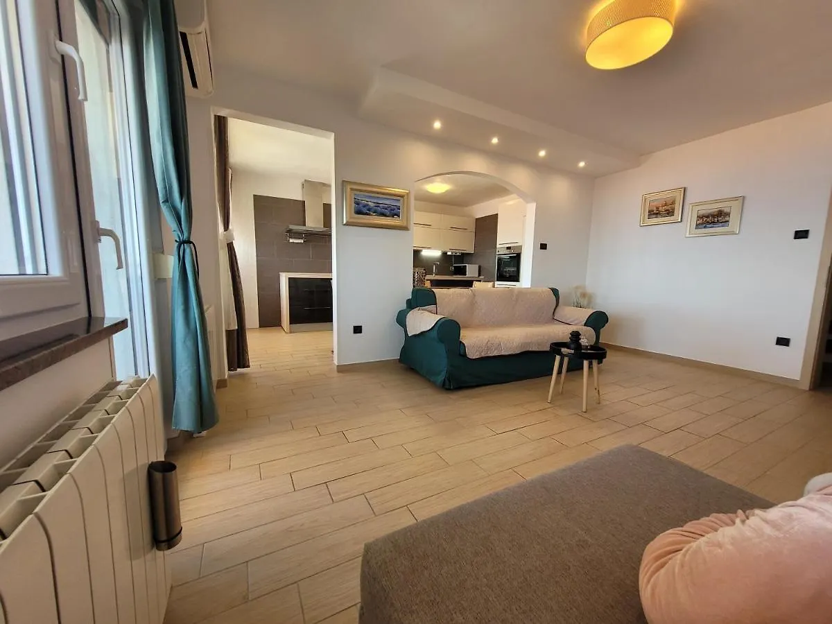 Apartment Karla 리예카 크로아티아